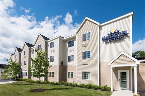 Less than 18 miles from Nashville International Airport, our hotel is <b>near</b> softball, baseball, fishing, and the company headquarters for Gap Inc. . Wyndham properties near me